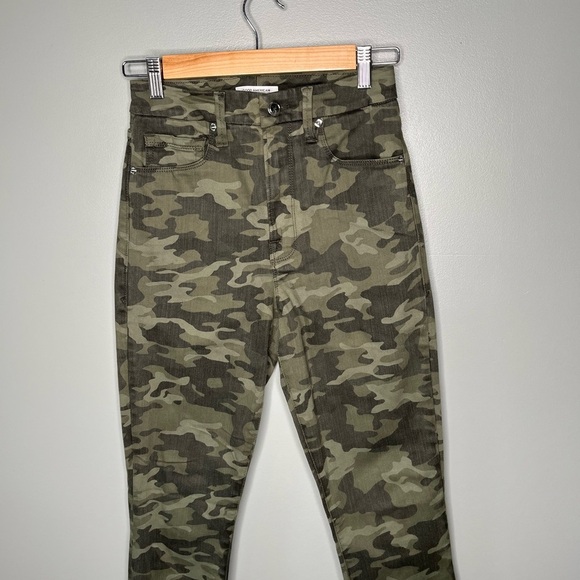 Good American Good Waist Skinny Jean Camo - Picture 5 of 10